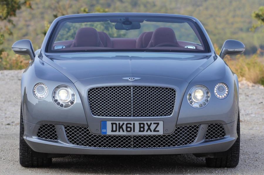  Bentley Continental GTC 2012 года  (фото 11 из 141)